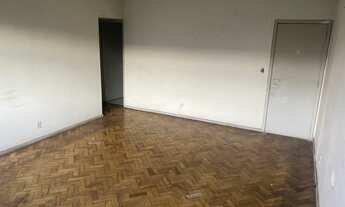 Imagem 5: VENDO SQS 102 VAZADO 112M² 3 QUARTOS SUÍTE