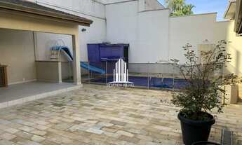 Imagem 7: Casa no Residencial 5 com 4 dormitórios(sendo 2 suítes), 4 vagas de garagem, hidromassagem