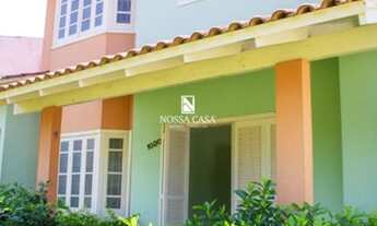 Imagem 2: Casa de 5 dormitórios, sendo 1 suítes, no bairro centenário em Torres