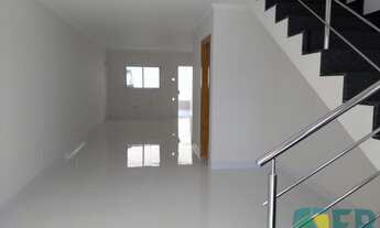 Imagem 4: SOBRADO GEMINADO NO PEREQUE