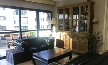 Imagem 3: Apartamento de 235m² com 4 dormitórios no Real Parque