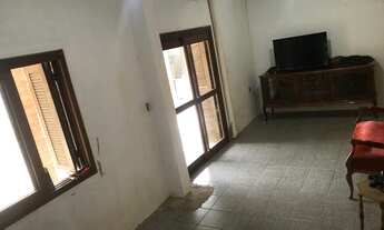 Imagem 3: Lindo sítio medindo 1147m2, plano, cercado, jardim espetacular, gramado e arborizado, água