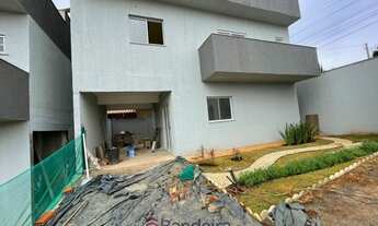 Imagem 3: Casa sobrado em condomínio com 3 quartos no ECO VILLAGE GOIANIRA - Bairro Vila Kléria em G