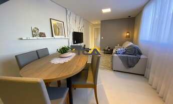 Imagem 3: Cobertura na praia grande a poucos metros do mar