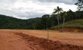 Imagem: Terrenos com boa metragem