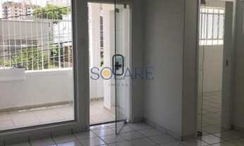 Imagem 4: Casa comercial/residencial de 4 dormitórios e 2 vagas de garagem no Centro