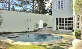 Imagem 3: Casa em Condomínio 560m /Com Moveis Planejados/ 5 Suítes / 4 Vagas de Carro / 7 Banheiros