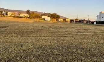 Imagem 7: Terreno plano no condomínio Portal Japy Golf Club