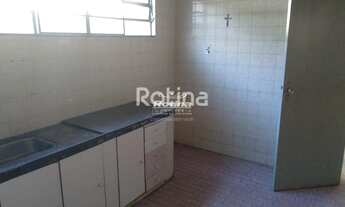 Imagem 4: Casa para aluguel, 5 quartos, 1 vaga, Nossa Senhora Aparecida - Uberlândia/MG