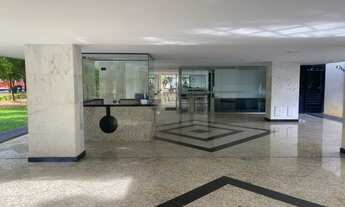 Imagem 2: VENDO SQS 102 VAZADO 112M² 3 QUARTOS SUÍTE