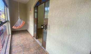 Imagem 2: Casa com 4 Quartos e Loja Comercial no Bairu !!!