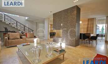 Imagem 2: CASA EM CONDOMÍNIO - ALPHAVILLE - SP