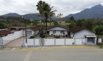 Imagem 1: Casa Térrea à Venda Próximo a Uniasselvi em Guaramirim SC