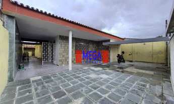 Imagem 2: Casa com 4 quartos para alugar no Parque Manibura - Fortaleza/CE