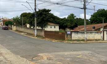 Imagem: CASA COM TERRENO 1.900 Mt