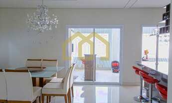 Imagem 6: Sobrado à venda, com 280m² por R$ 899.999, com 3 dormitórios 3 suítes sendo 1 suíte master