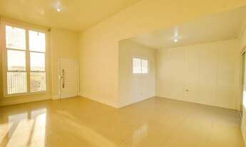 Imagem 3: Casa para venda possui 95 metros quadrados com 2 quartos em Centro - Imbé - RS