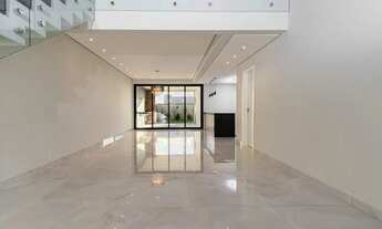 Imagem 4: Casa de condomínio sobrado para venda tem 258 metros quadrados com 4 quartos