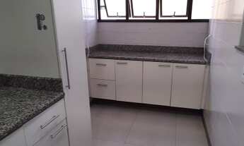 Imagem 6: Apartamento para aluguel possui 200 metros quadrados com 5 quartos em Candeal - Salvador