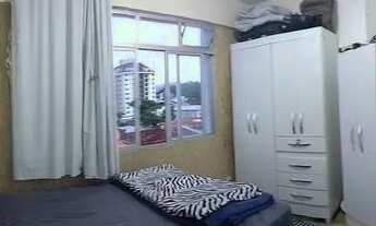 Imagem 3: Quarto em apto na Trindade (Vaga Feminia