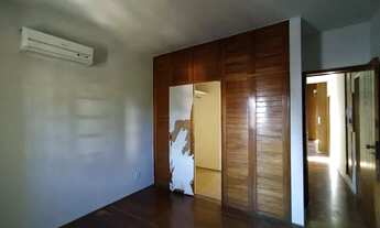 Imagem 4: Casa para aluguel com 220 m2 com 04 quartos no Bairro Fundinho - Uberlândia - MG