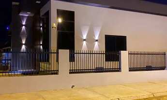 Imagem 7: Casa novinha ,poucos metros do mar.. a noite tranquila escutando apenas o som das ondas