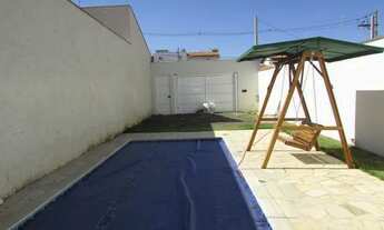 Imagem: Abrigo p/ 2 carros s/ cobertura, sala, cozinha