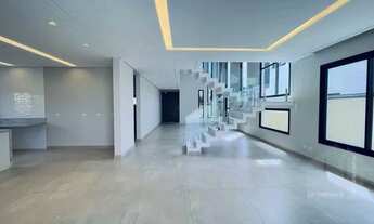 Imagem 4: Sobrado à venda em Urbanova condomínio Alphaville com 4 suítes, e piscina condomínio club