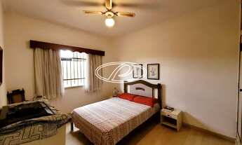 Imagem 7: Casa Residencial ou Comercial, com Sala, garagem par 2 carros, 3 dormitórios