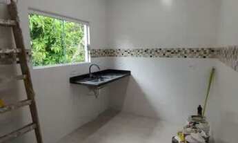 Imagem 2: Casa para venda possui 40 metros quadrados com 2 quartos em Melvi - Praia Grande - SP