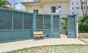 Imagem 6: CHARMOSA CASA EM CONDOMINIO FECHADO COM 4 VAGAS EM PERDIZES