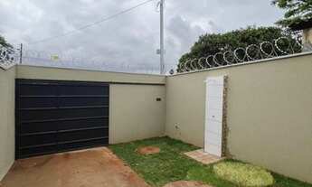Imagem 2: Casa para venda com 109 metros quadrados com 3 quartos em Setor Maysa - Trindade - GO