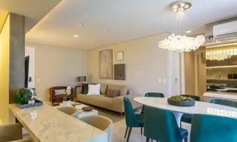 Imagem 2: CURITIBA - Apartamento Padrão - Mercês