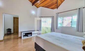 Imagem 6: Casa para Aluguel - Vila Branca, 2 Quartos, 200 m2