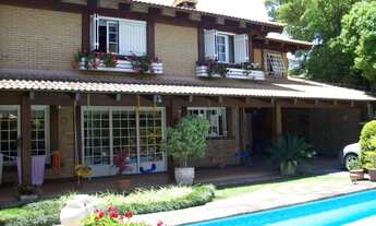 Imagem 2: Residência de alto padrão estilo casa de fazenda