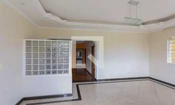 Imagem: Casa para Aluguel - Santa Cruz, 5 Quartos