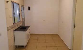 Imagem 3: Casa - Aluguel - Ao lado Mercadão e Próximo Estação Guaianases