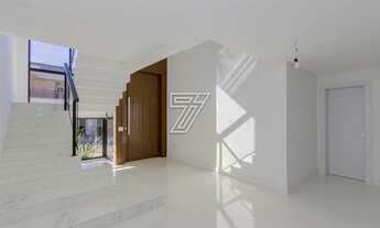 Imagem 7: Casa de condomínio para venda tem 316 metros quadrados com 3 quartos em São Braz - Curitib