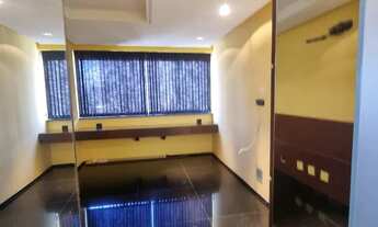 Imagem 2: Alugo um apartamento na pracinha de boa viagem!