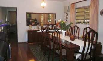 Imagem 4: São Paulo - Casa Padrão - CHORA MENINO