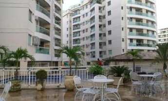 Imagem 4: Apartamento de 2 quartos com suíte, varanda e vaga - Centro - Itaboraí/RJ