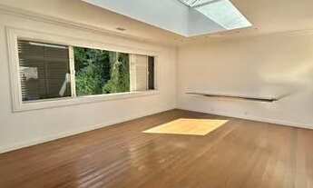 Imagem 6: COBERTURA LINEAR COM VISTA PARA PÃO DE AÇUCAR E CRISTO