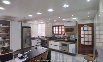 Imagem 2: Sobrado para venda com 199 metros quadrados com 3 quartos em Jaguaribe - Osasco - SP