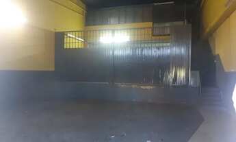 Imagem 3: Galpão de 900m² no Parque Peruche com Doca, copa e espaço para escritório