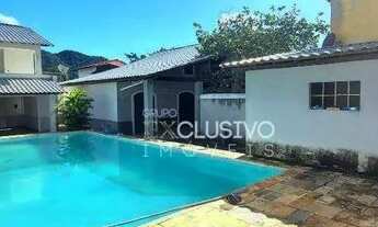 Imagem: Casa com 4 dormitórios à venda, 308 m²