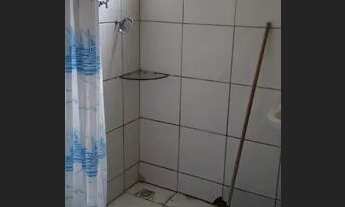 Imagem 4: Alugo por 350 ou repasso por 25.000 casa no loteamento moinho em Etremoz