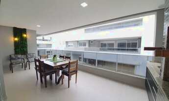 Imagem: Apartamento finamente decorado, uma quadra