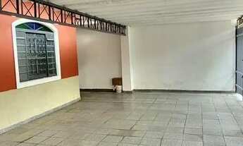 Imagem 2: Casa para aluguel tem 250 metros quadrados com 4 quartos sendo 2 suíte