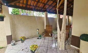 Imagem 3: Chácara para venda tem 250 metros quadrados com 4 quartos