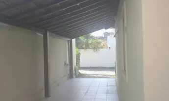 Imagem 2: CASA DE 3/4 COM UMA SUÍTE EM ABRANTES